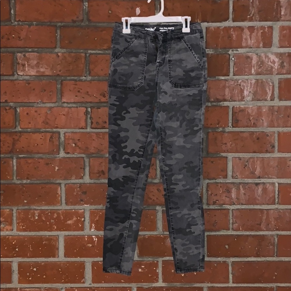 High Rise Camo Jeggings